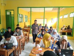 Gelorakan Semangat, Gebyar Hari Kedua Ujian Paket C di PKBM Kreatif Bangsa