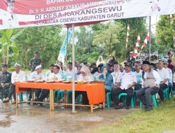 Bupati Garut Tinjau Ruas Jalan Panggalih-Karangsewu dan Letakkan Batu Pertama GOR Desa