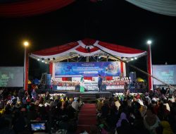 Kementerian Komdigi RI Sosialisasikan Program Makan Bergizi Gratis di Garut Lewat Pagelaran Wayang Golek
