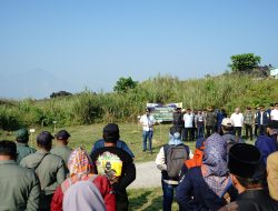 Bupati Garut Tanam Pohon di Edu Wisata Gunung Guntur, Dukung Gerakan Leuweung Hejo