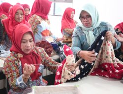 DWP Garut Gelar Pelatihan Hantaran Seserahan, Tingkatkan Kreativitas dan Keterampilan Anggota