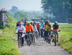 Bupati Garut Tinjau Infrastruktur dan Proyek Strategis Sambil Gowes di Hari Libur