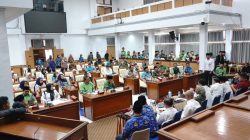 Guru Madrasah Sampaikan Aspirasi Kesejahteraan, Bupati dan DPRD Garut Janji Perjuangkan