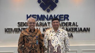 Bupati Garut Bahas Peningkatan Penyerapan Tenaga Kerja dengan Kemnaker RI